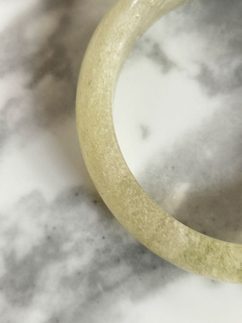 リビアングラス　くり抜きバングル　56.8