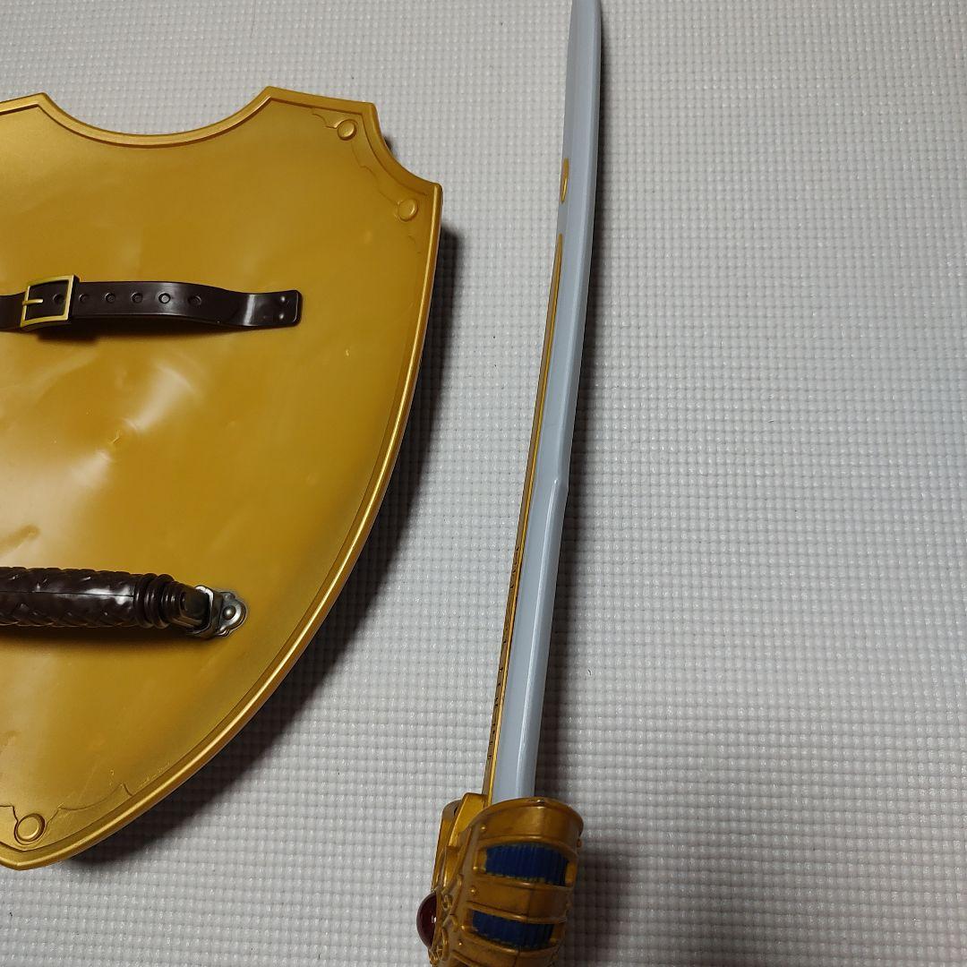 ドラゴンクエスト AM アイテムズギャラリー ロトの剣 ロトの盾 - メルカリ