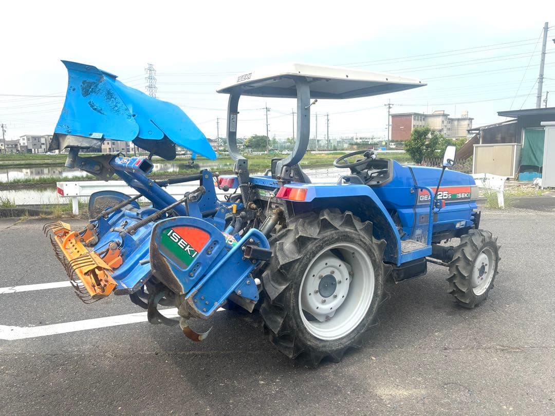 イセキ　GEAS25s 25馬力　4WD 逆転PTO 自動水平　低時間