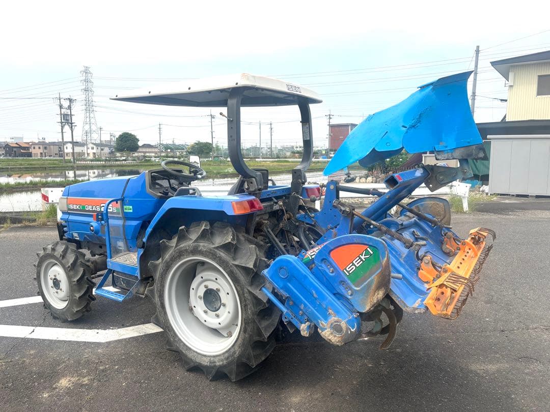 イセキ　GEAS25s 25馬力　4WD 逆転PTO 自動水平　低時間