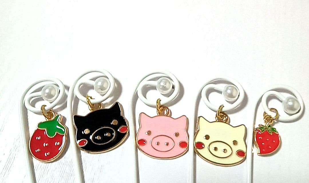 ガーデンピック☆ゆらゆらピック☆苺と3匹の子ぶた☆5本☆ガーデニング雑貨☆多肉植