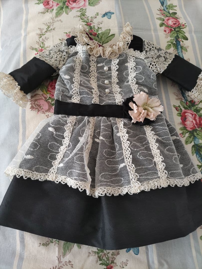 アンティークビスクドール用ドレスとボネのセット