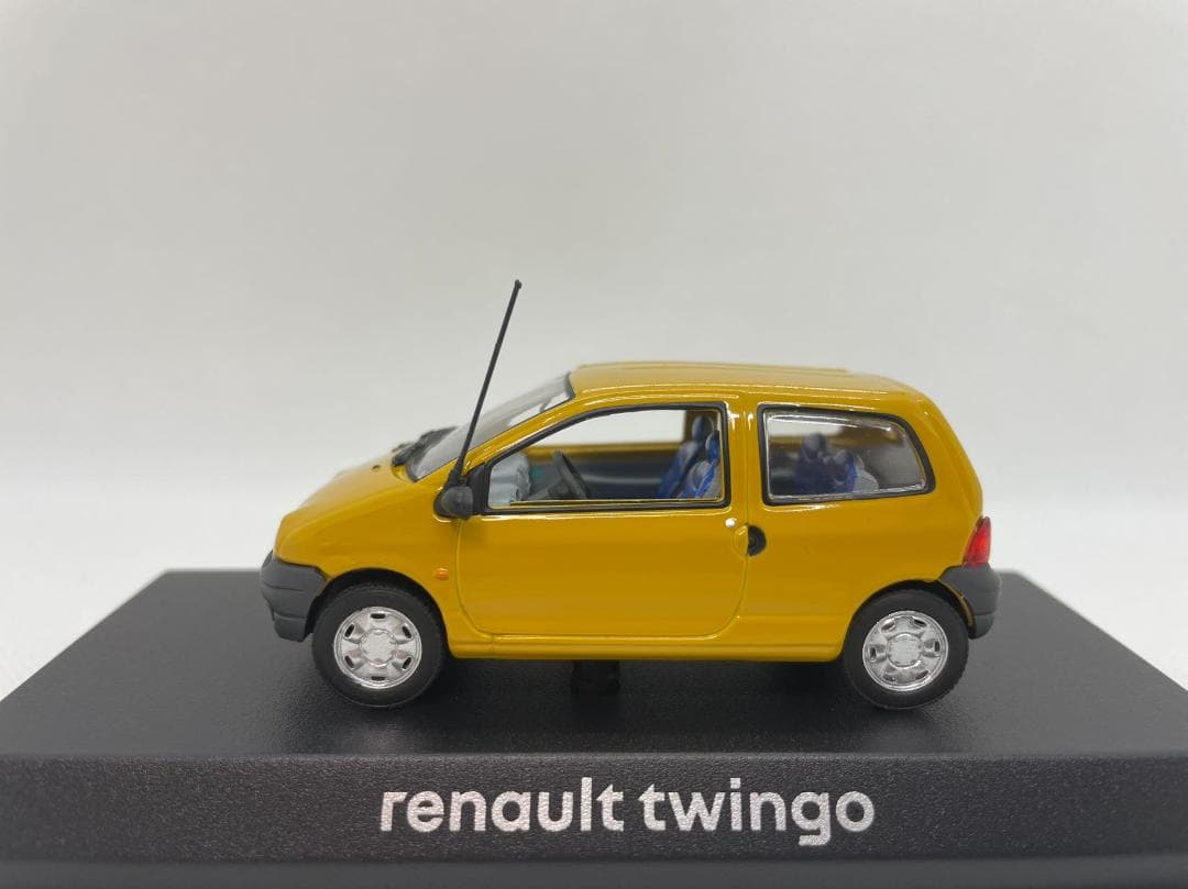404-074 ノレブ 1/43 ルノー トゥインゴ THE ORIGINALS