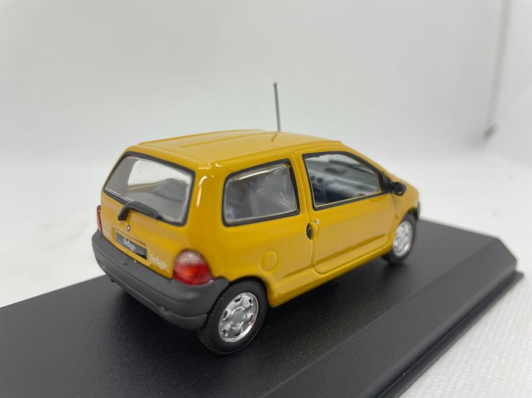 404-074 ノレブ 1/43 ルノー トゥインゴ THE ORIGINALS