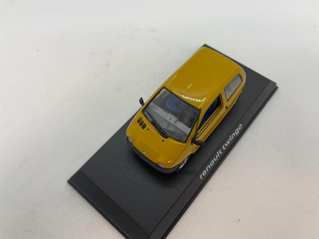 404-074 ノレブ 1/43 ルノー トゥインゴ THE ORIGINALS