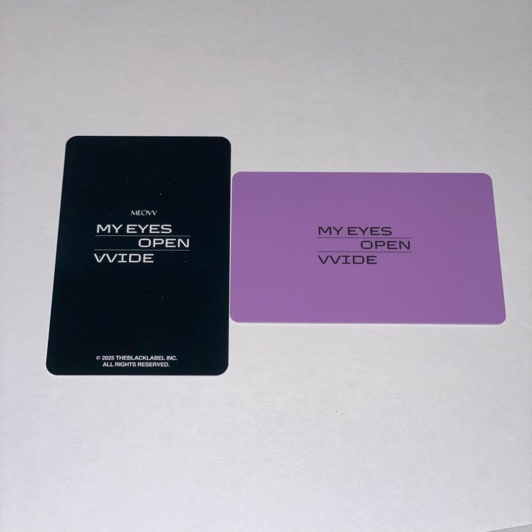 MEOVV エラ student ID CARD - メルカリ