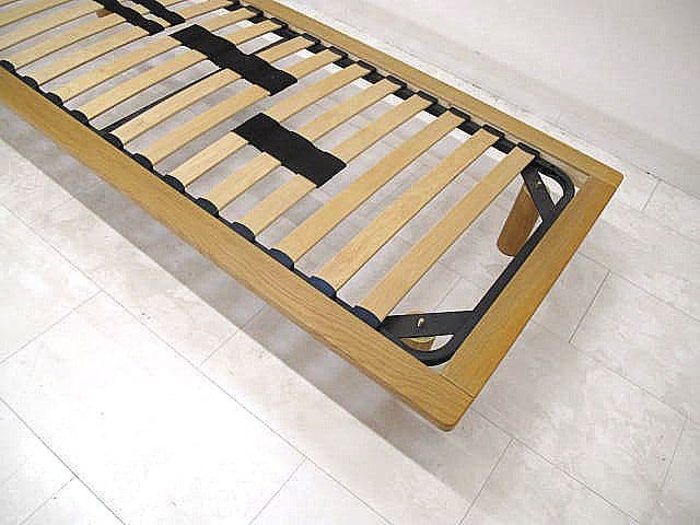 美品　MUJI　無印良品 オーク材セミシングルベッドフレーム 　木製 すのこ仕様