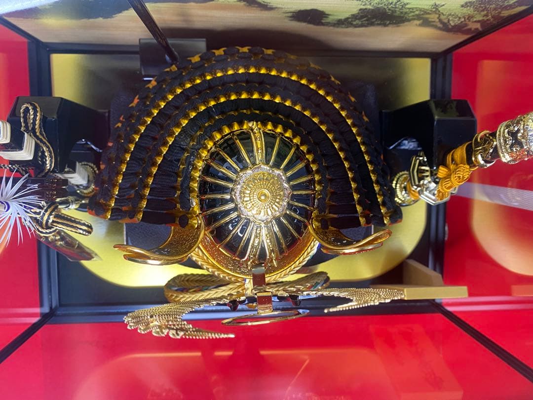 徳川家康公之兜　東京久月　五月人形　家紋付き兜飾り　オルゴール付きガラスケース入