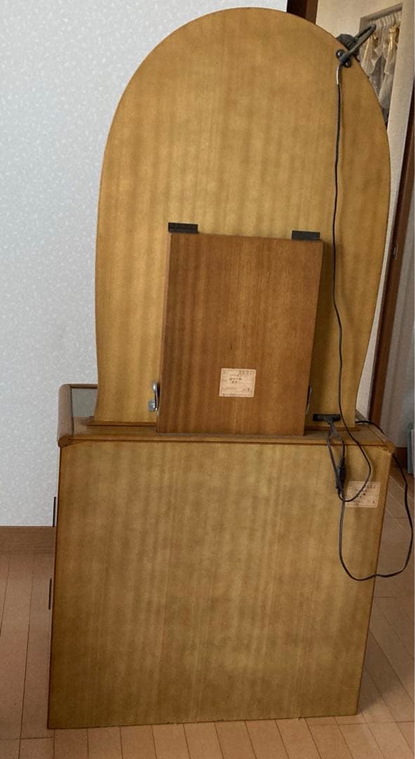 ドレッサー化粧台★ナラの木　天然木　椅子は別料金セット売りです