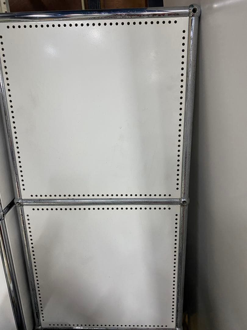 USMハラー　キャビネット白　2列3段