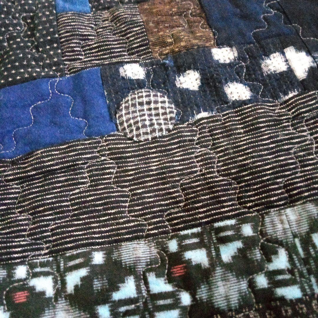 絣リメイク　パッチワーク柄　大判ラグ