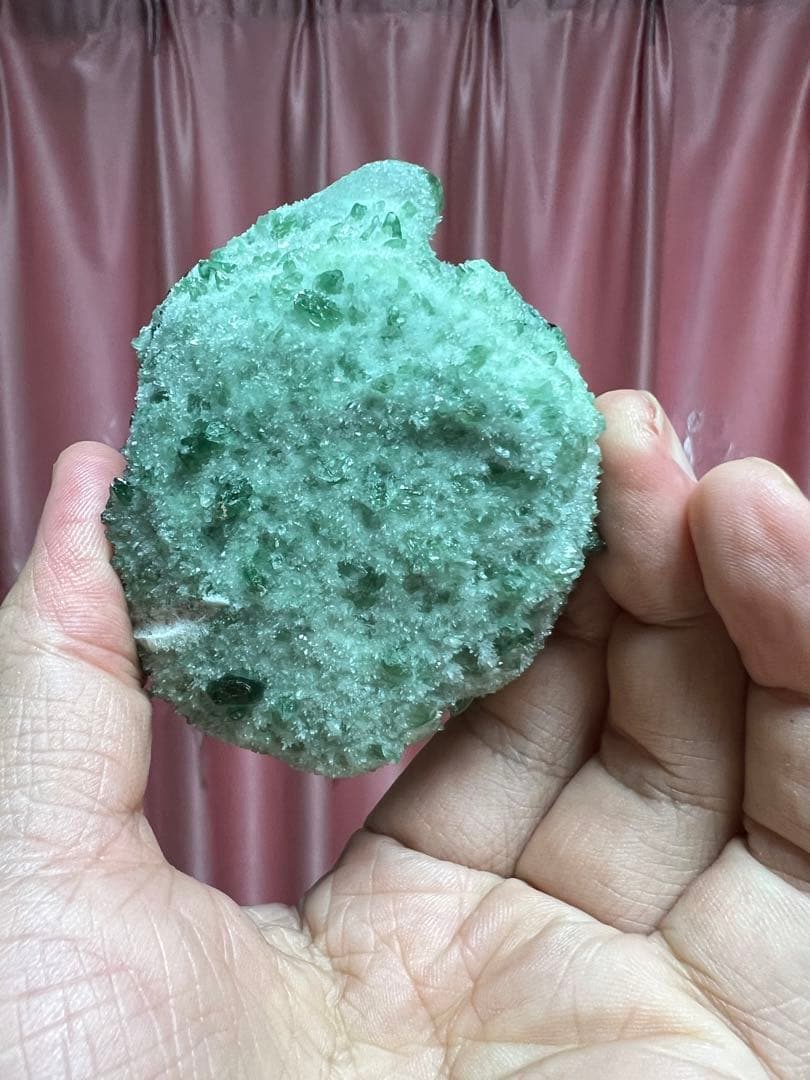 新品　高品質庭園水晶　ガーデンクォーツ　ファントムクォーツ　木製台座付き送料無料