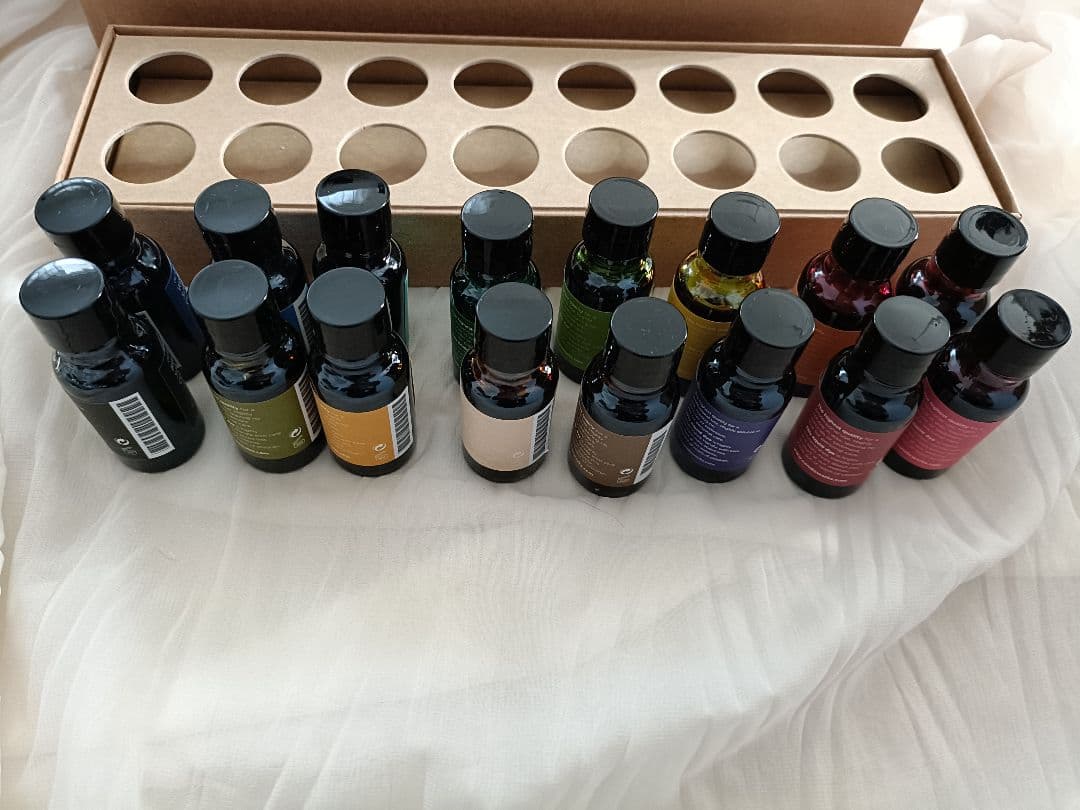 キャンドルワークス液体染料16色 - メルカリ