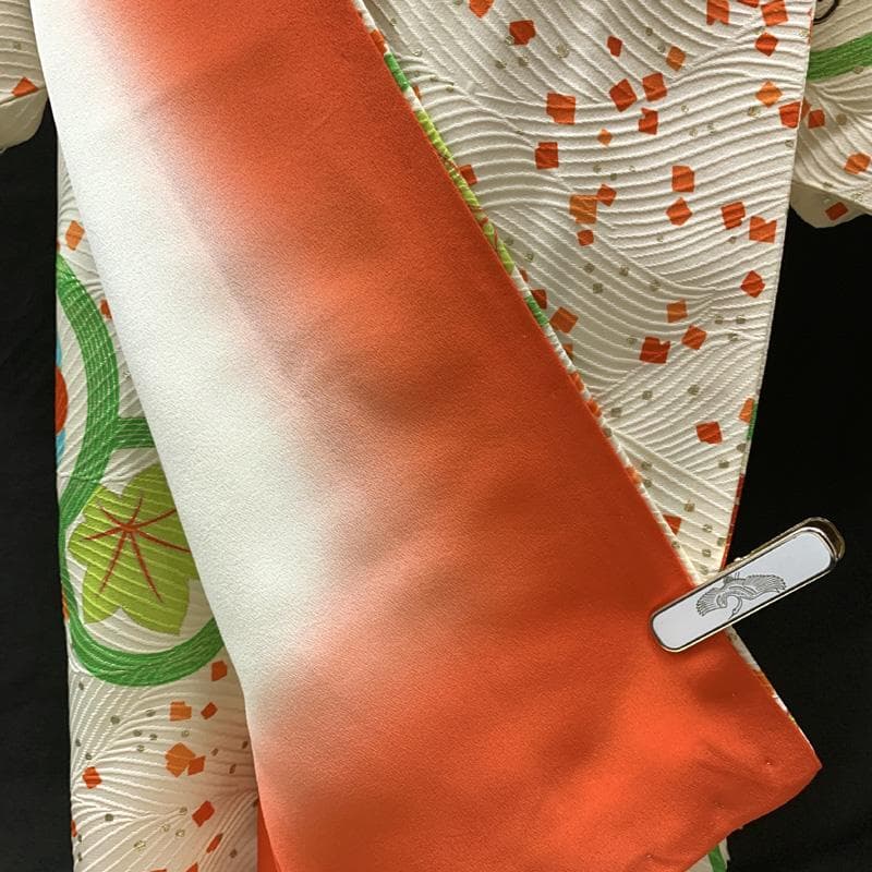 505ag51□七五三 七歳 女児 着物&袋帯 金彩 丸に蝶 白□美品