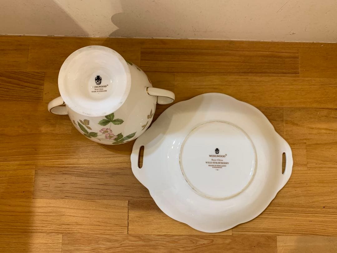 G1105-13★美品  ワイルドストロベリー　食器9点