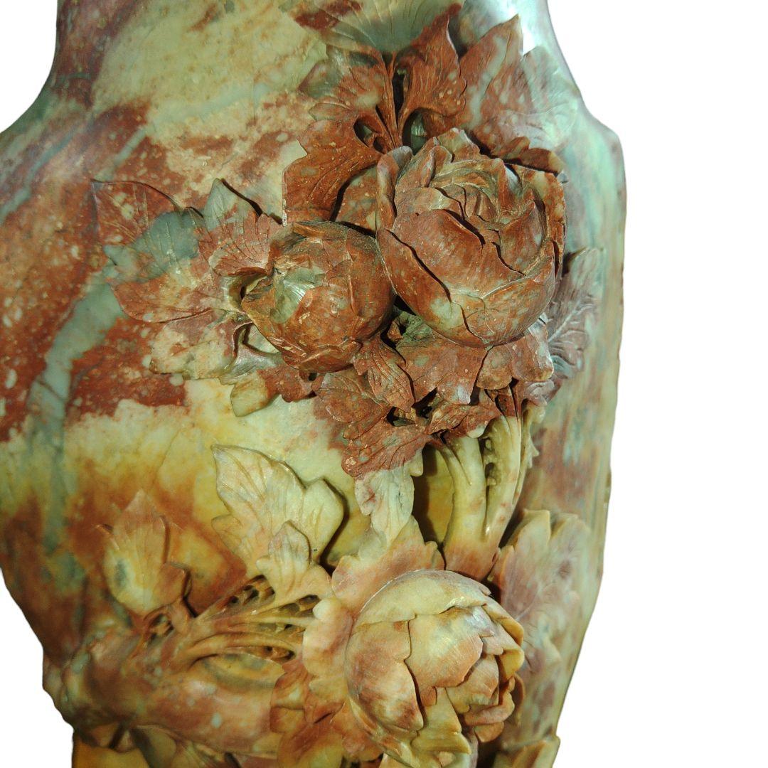 中国寿山石(印材) 草花文彫刻花瓶 置物 瑪瑙 - メルカリ