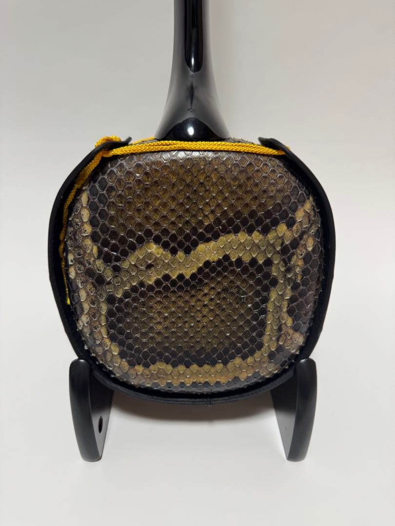 三線 西平開鐘型 佐久本盛信 ハードケース付