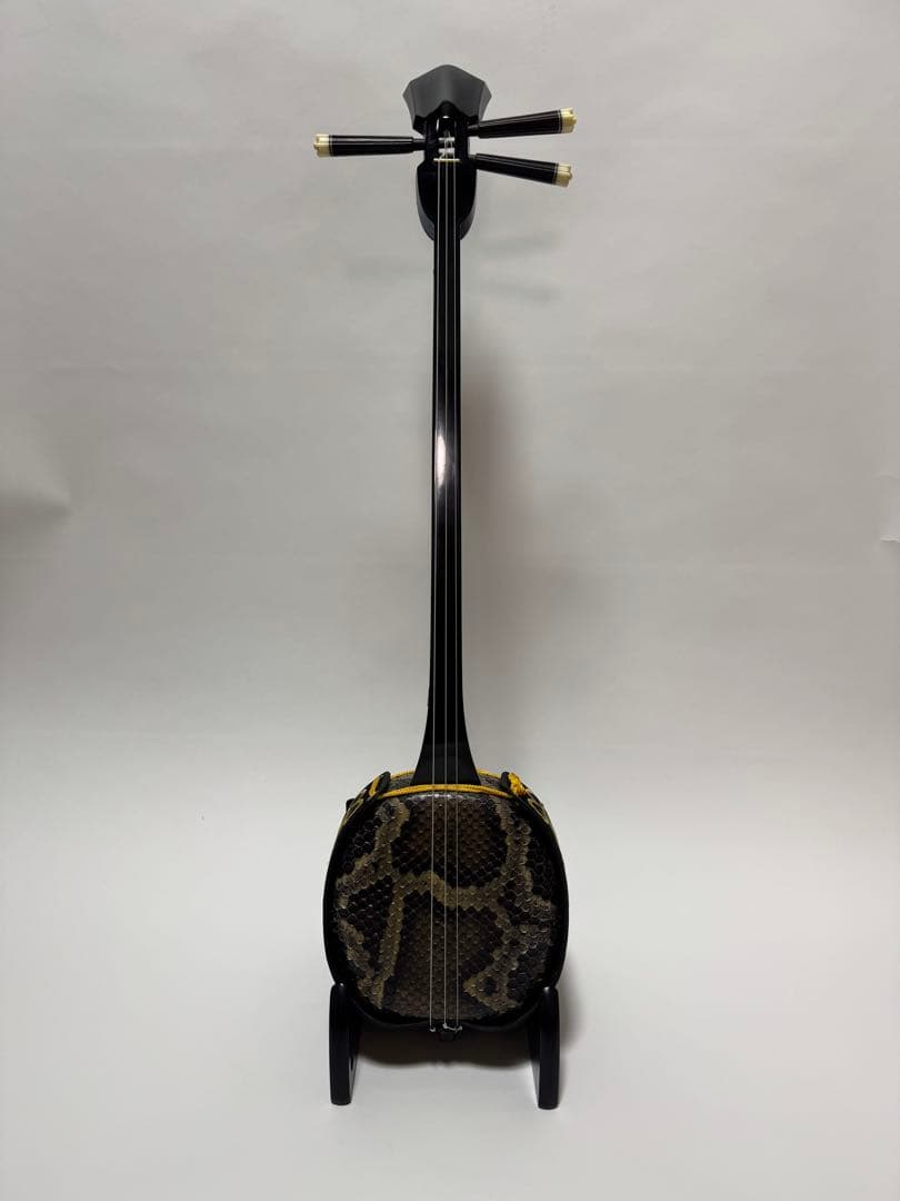 三線 西平開鐘型 佐久本盛信 ハードケース付