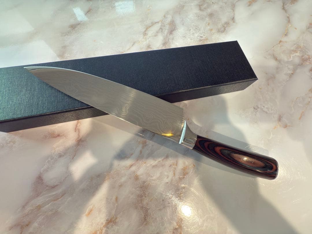 V10号金 シェフナイフ ダマスカス鋼 刃渡210mm 木柄