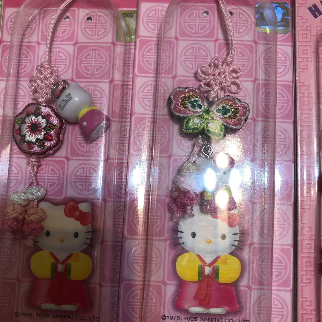 ハローキティちゃん ご当地キティストラップ 韓国根付け - メルカリ