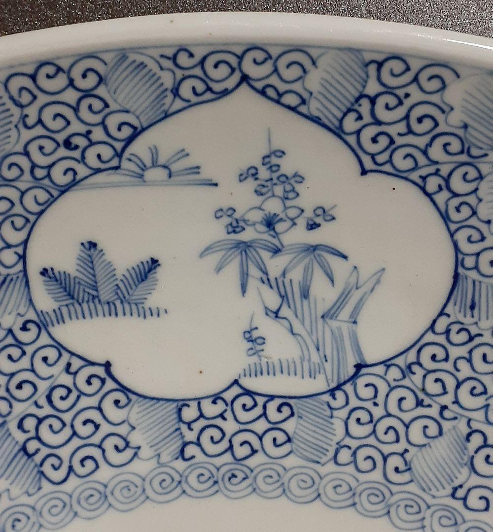 江戸時代後期古伊万里染付窓絵に松竹梅唐草文様裏たこ唐草文様特大大皿