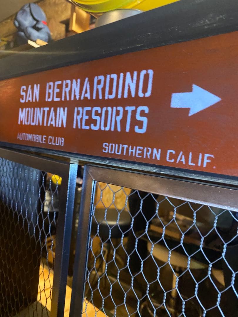 照明付き棚　アメリカン