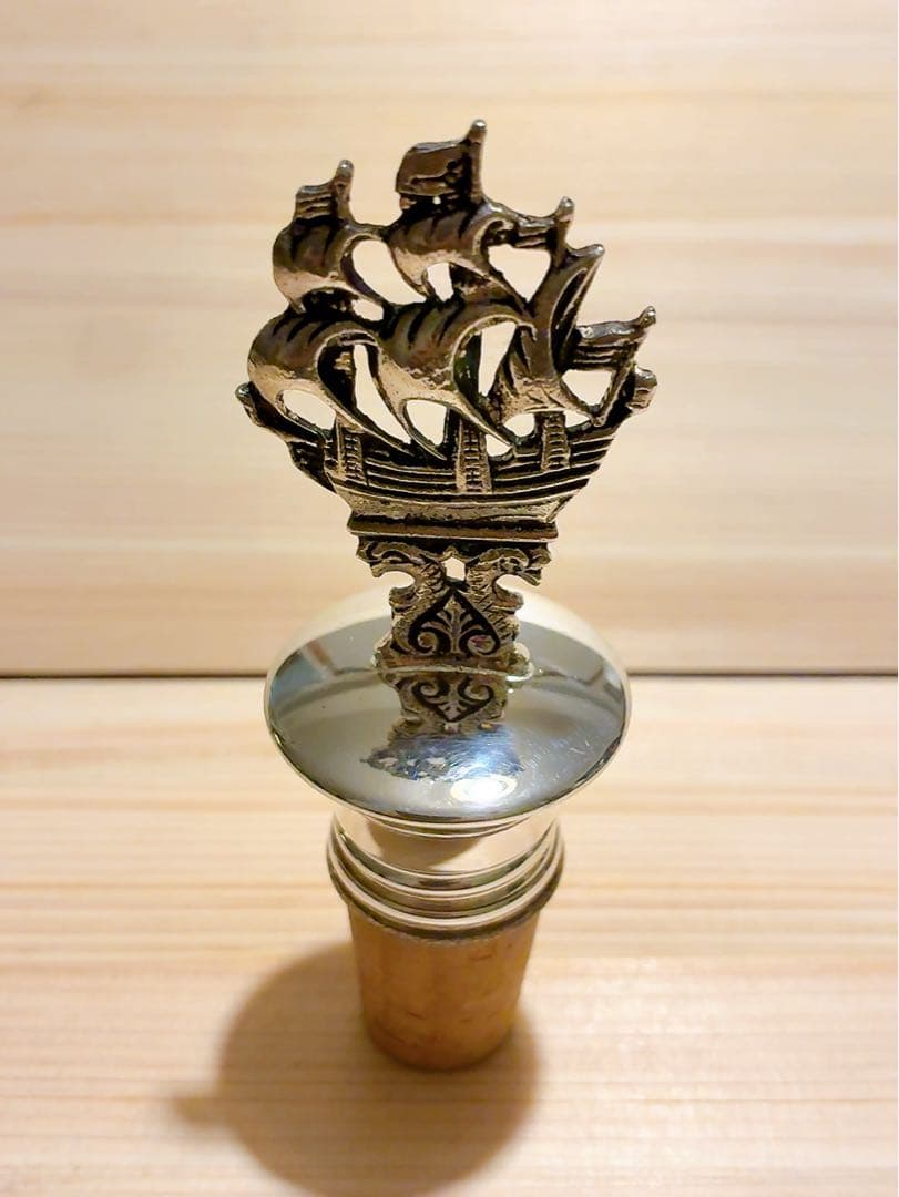 オランダHooijkaas社製、純銀厚メッキ『ボトルキャプ・帆船』ヴィンテージ