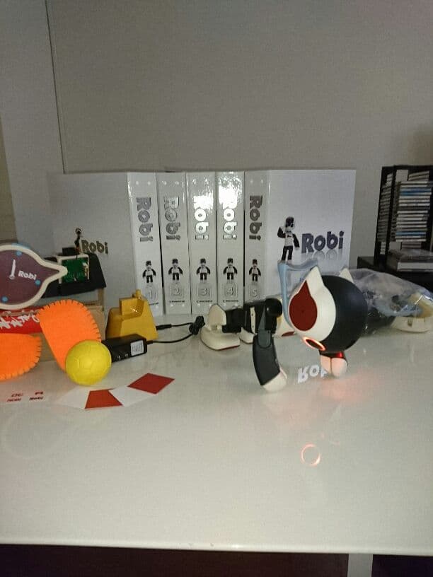 ロビ 完成品  美品【値下げしました】