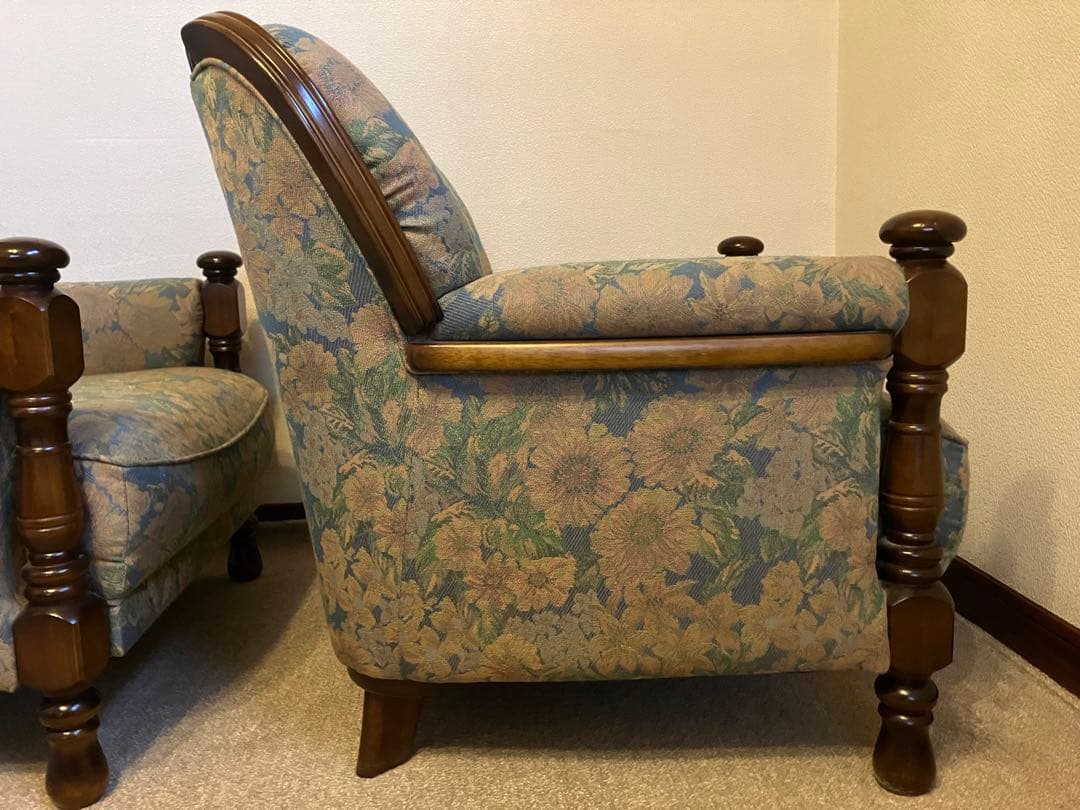 カリモクソファ1台