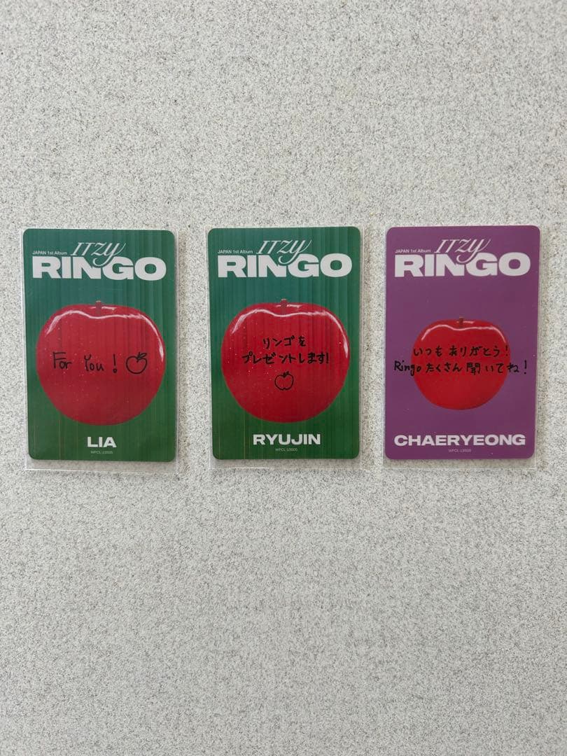 ITZY RINGO 1st Album サイン入り特典トレカ付き 美品 - メルカリ