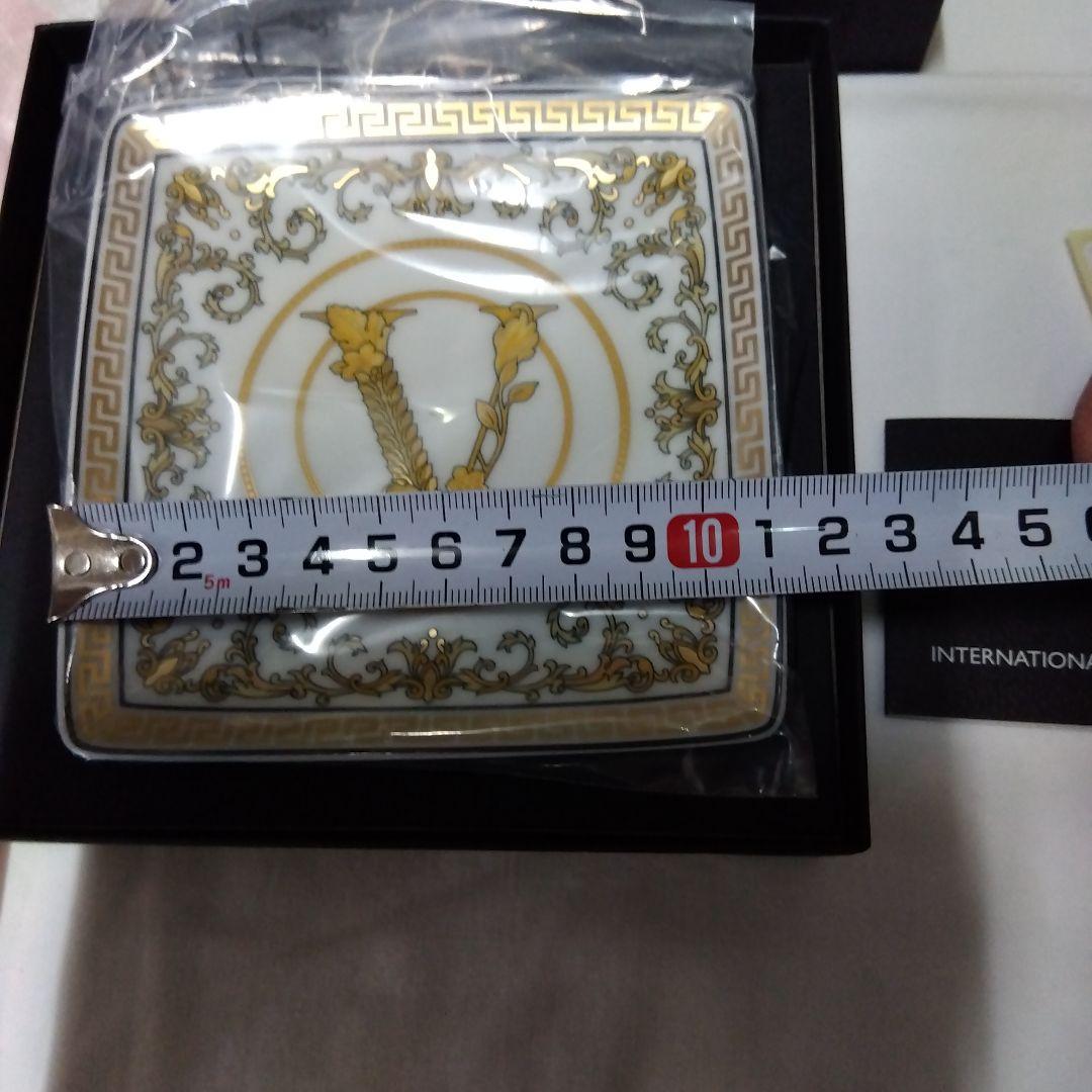 VERSACE ローゼンタール　11,3✕11,3cmくらい