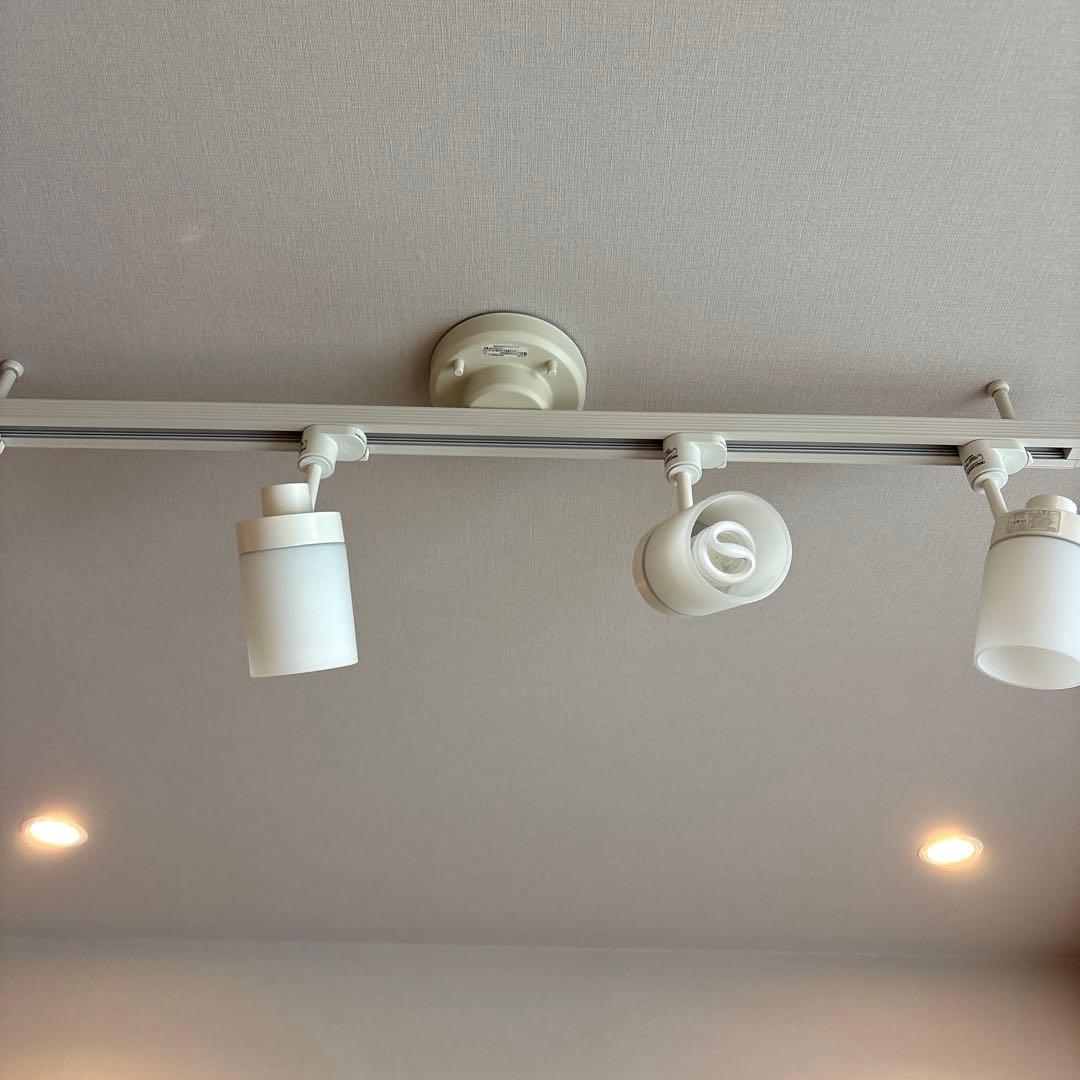 ホワイト スポットライト 4灯