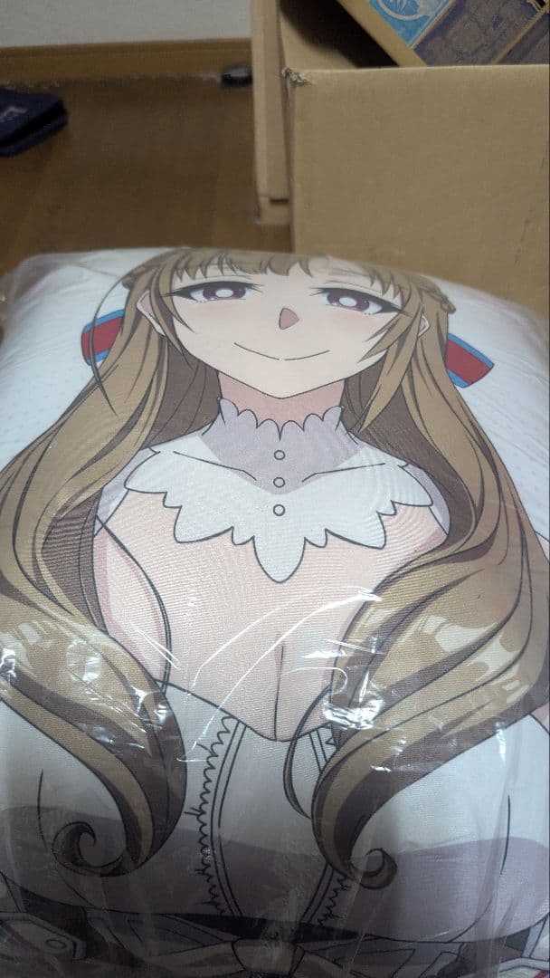 通常攻撃が全体攻撃で二回攻撃 真々子 ひざ枕クッション