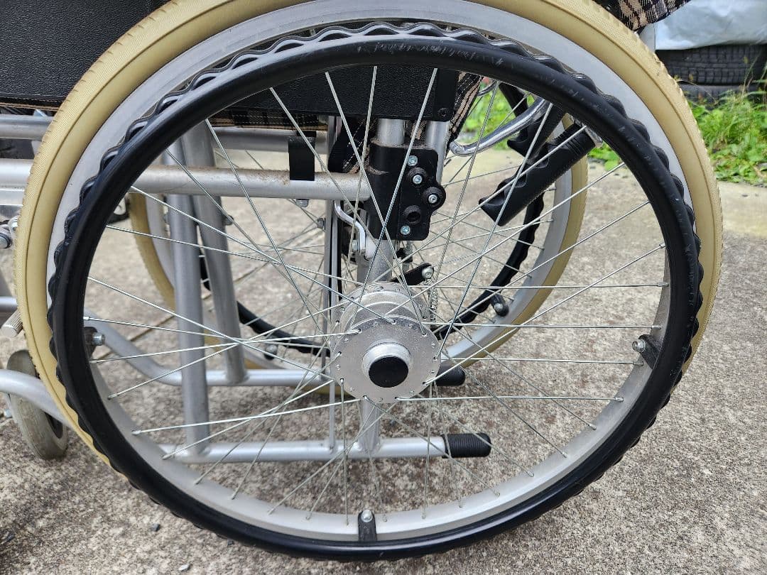 今だけ価格…介護用品！送迎用！自走用？介助用車椅子？～車いす～車イス