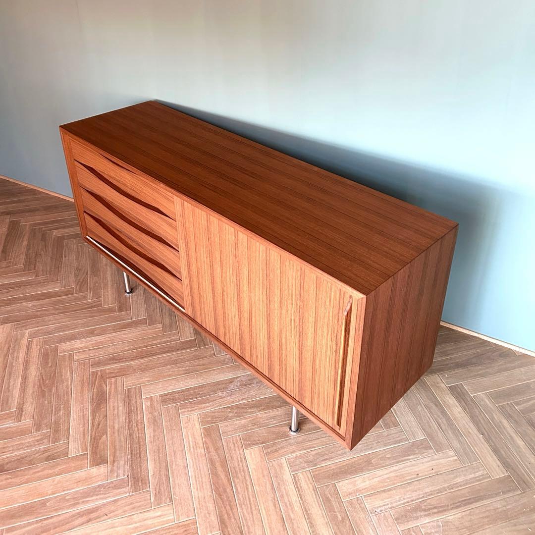 y*u様 チーク サイドボード チェスト 北欧 ミッドセンチュリー ビンテージ