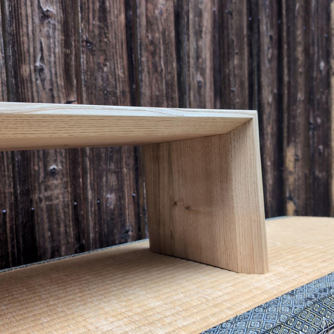 栗板のシンプルな置台　コの字　花台　什器　 無垢板の家具