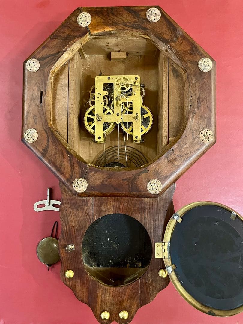 ウォーターベリー社製　八角型掛時計