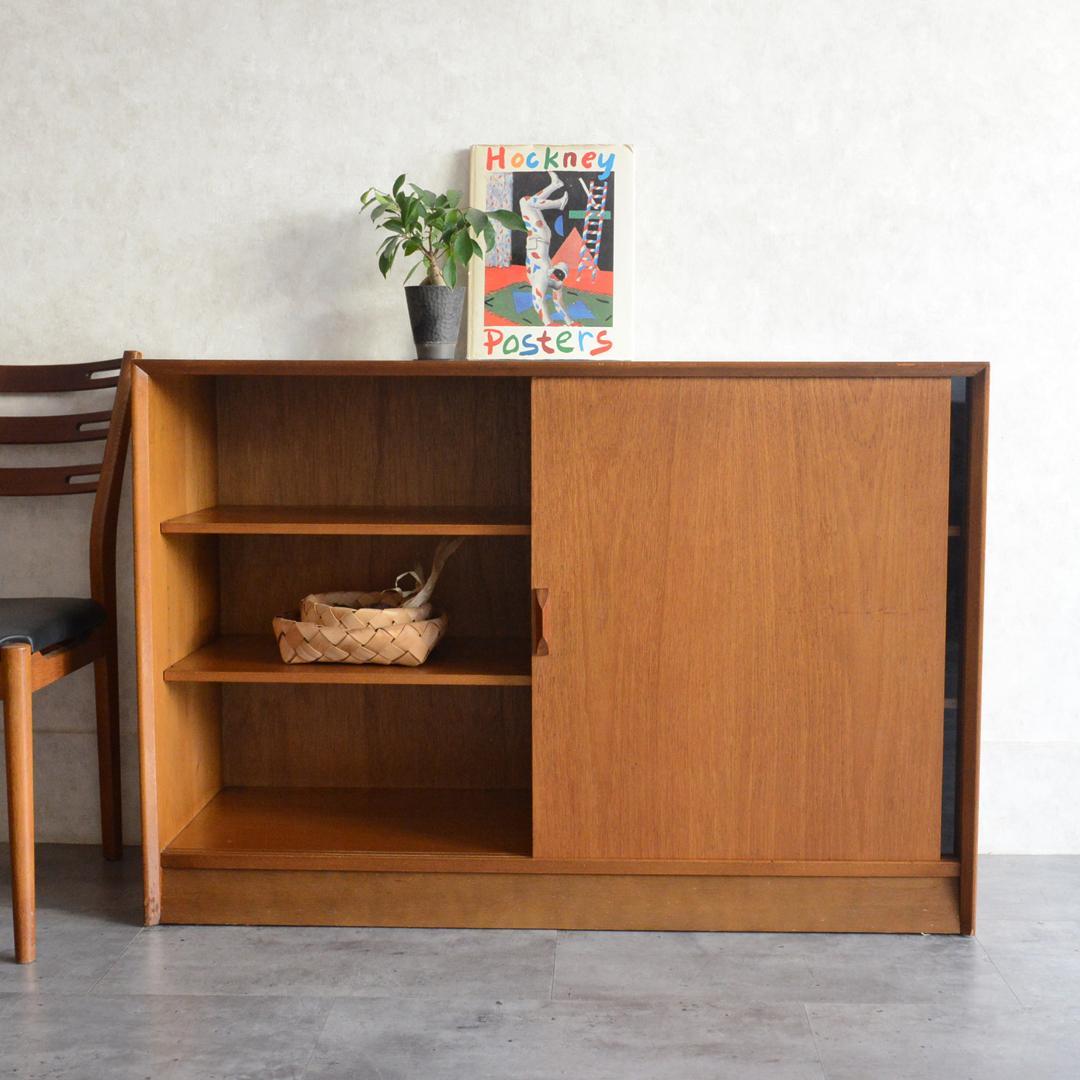 ヴィンテージ チーク ガラスキャビネット カップボード ディスプレイキャビネット