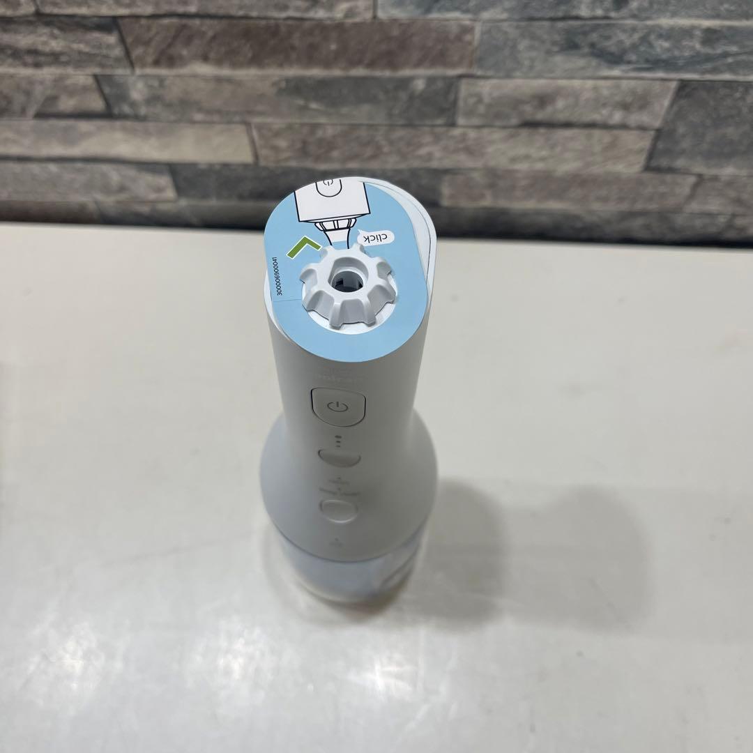 S647【未使用品】フィリップス　ソニッケアー コードレスパワーフロッサー