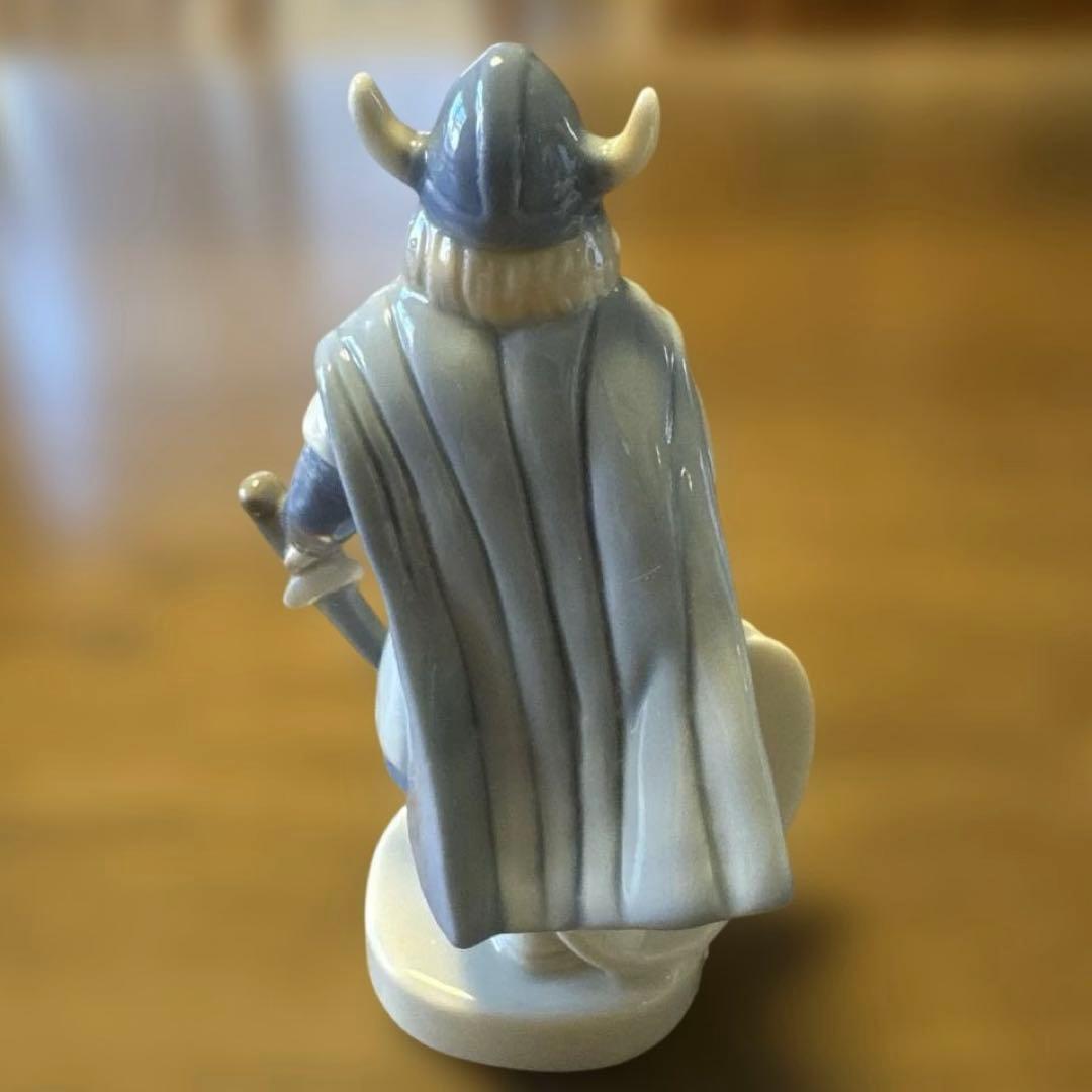 ロイヤルコペンハーゲン 置物 バイキング&白熊