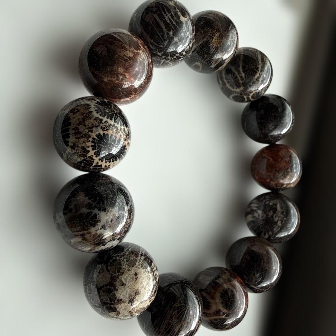 天然黒珊瑚ブレスレット ブラックフォッシルコーラル 珊瑚化石