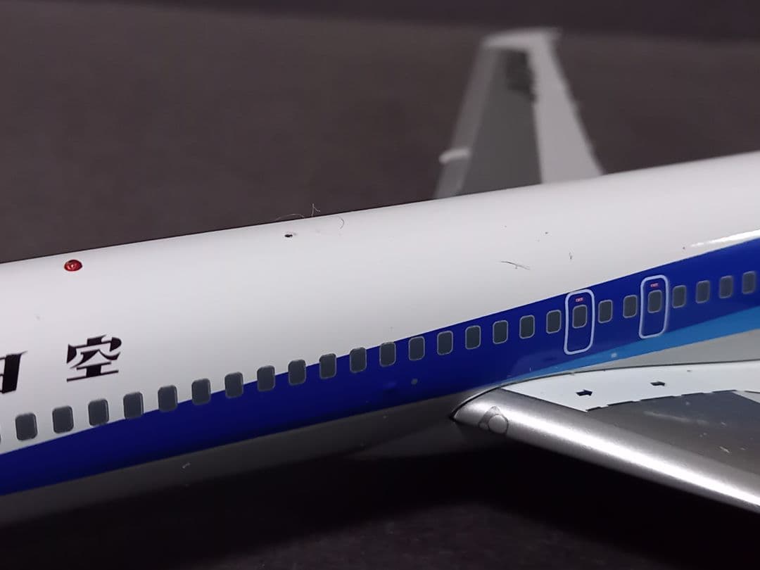 難有　JC Wings 1/200 ANA B727-200 JA8344