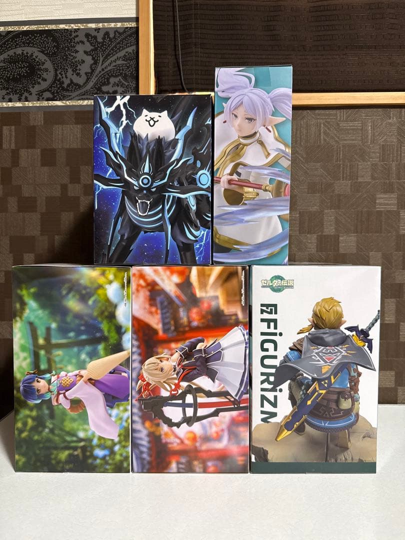 フィギュア　５点(にゃんこ大戦争　モンスト　ゼルダ　フリーレン)