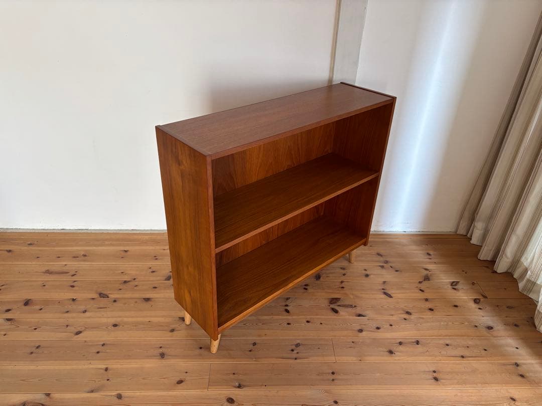 北欧ヴィンテージ　デンマーク　チーク　シェルフ