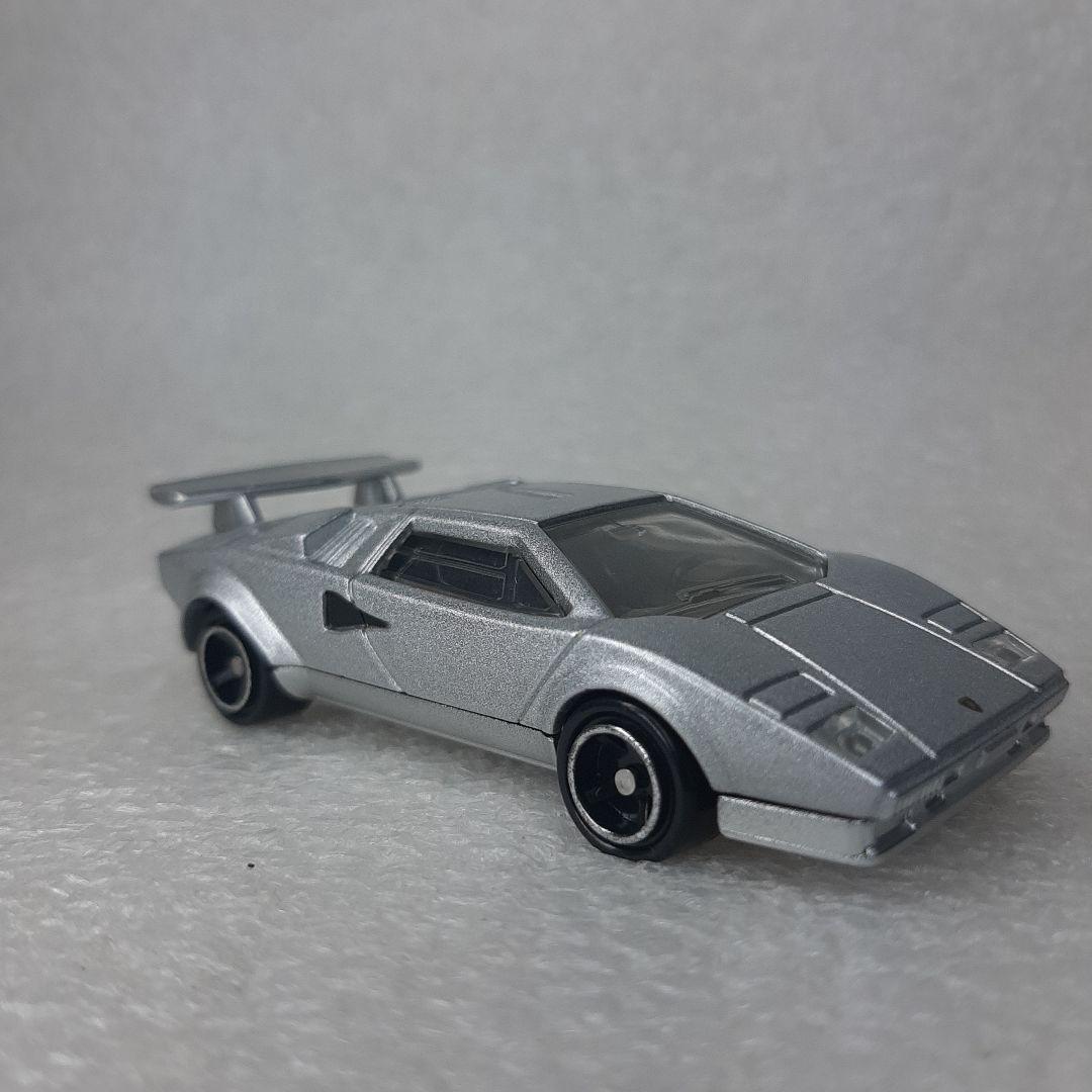 トミカ ランボルギーニ カウンタック LP500S 1/61 シルバー ミニカー