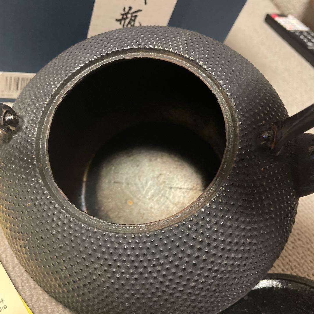 南部鉄瓶 新丸アラレ 1.7リットル ヤカン 南部鉄器 鉄分補給 - メルカリ