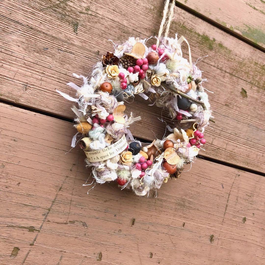 ドライフラワーリース　ドライフラワースワッグ　ユーカリ　ラナンキュラス  紫陽花