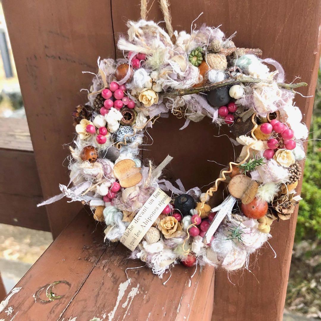 ドライフラワーリース　ドライフラワースワッグ　ユーカリ　ラナンキュラス  紫陽花