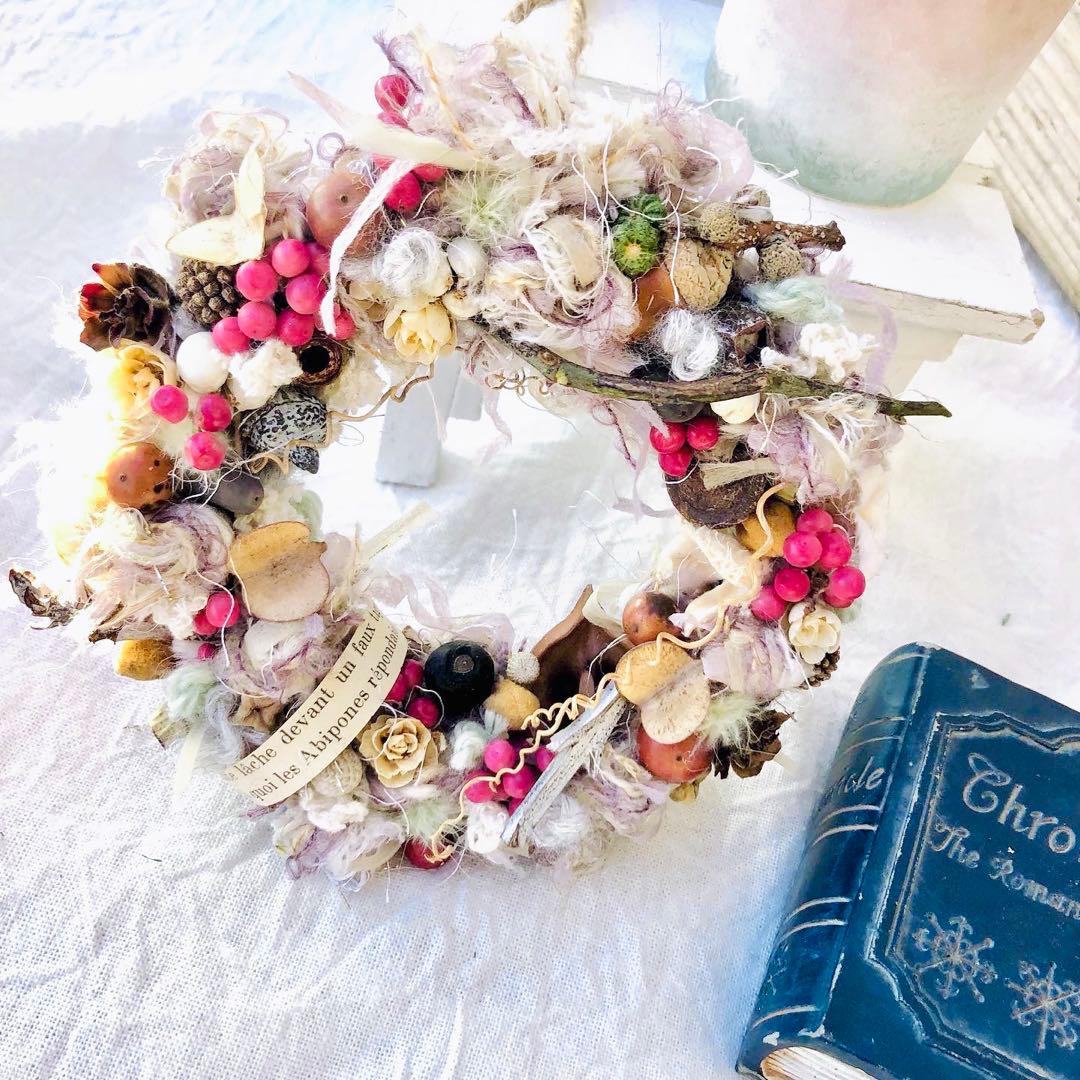 ドライフラワーリース　ドライフラワースワッグ　ユーカリ　ラナンキュラス  紫陽花