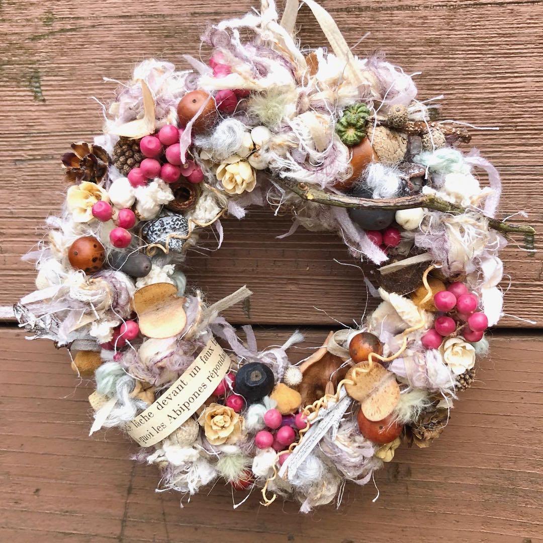 ドライフラワーリース　ドライフラワースワッグ　ユーカリ　ラナンキュラス  紫陽花